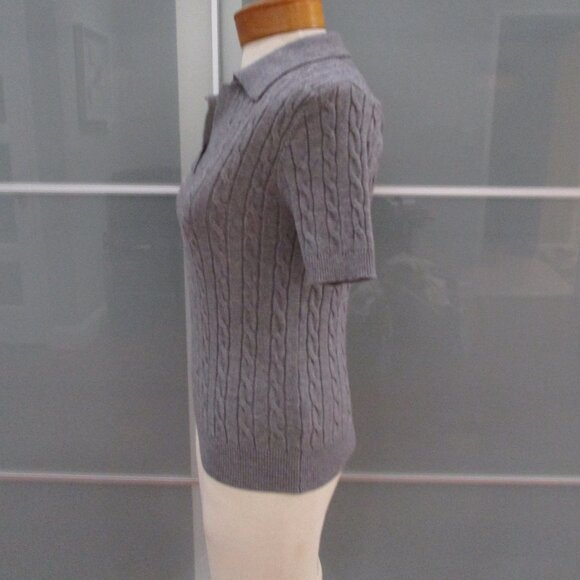 Short Sleeve Cable Knit Sweater - Picture 2 of 4